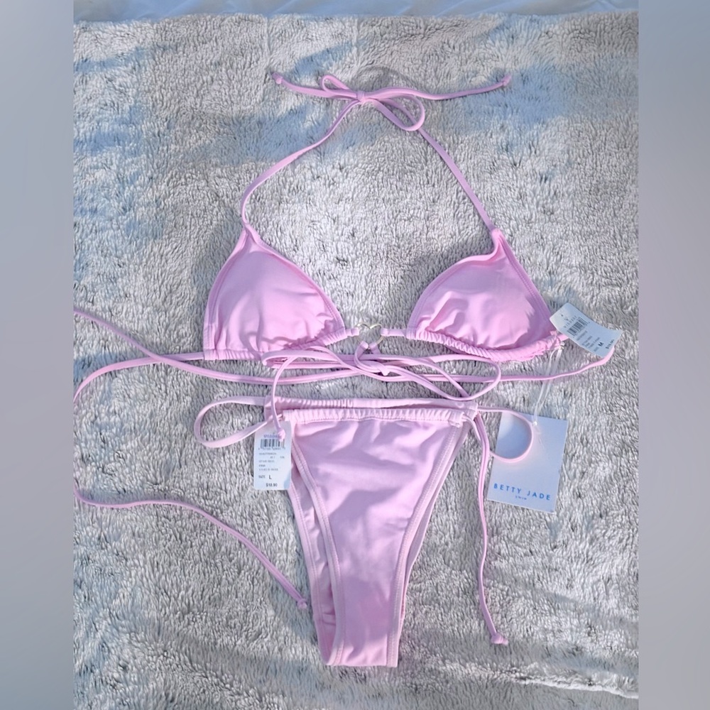 cutest pink bikini swim set